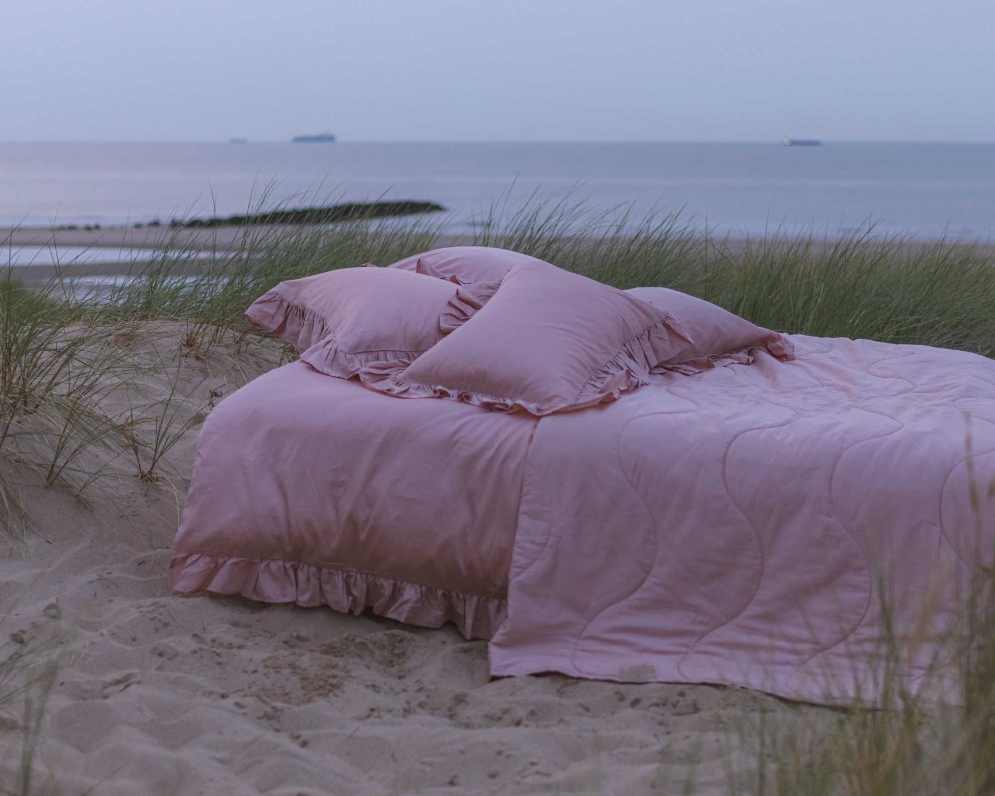 MARIE-MARIE - Bedspread ROMANTIC RESORT Candlelight Pink - 270x240 cm - Candlelight Pink