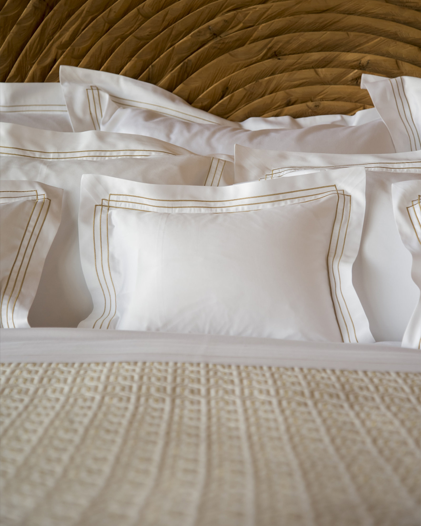 Bed linen set QUADRA Gold